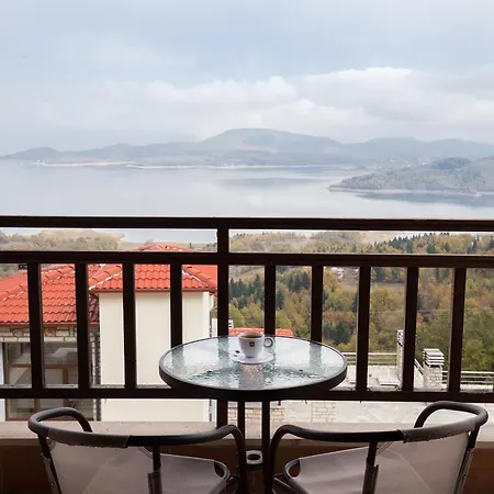 Отель Nevros And Limni Plastira Неохорион