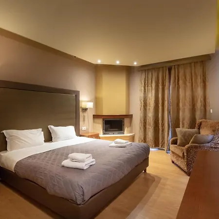 Отель Nevros And Limni Plastira 4*