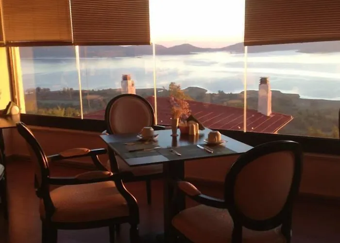 Hotel Nevros And Limni Plastira