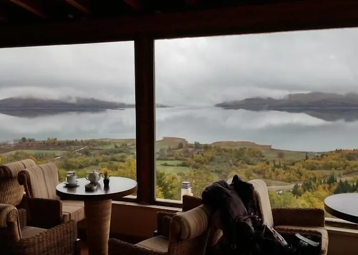 Nevros And Limni Plastira Hotel