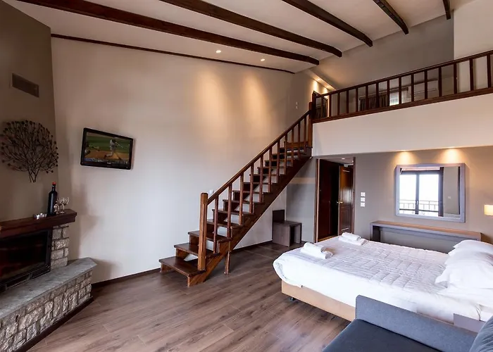 Nevros And Limni Plastira Hotel 4*