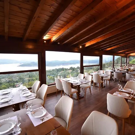 Nevros And Limni Plastira Neohóri