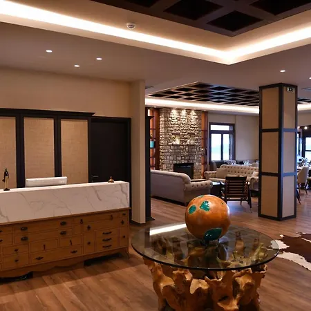 Nevros And Hotel 4*