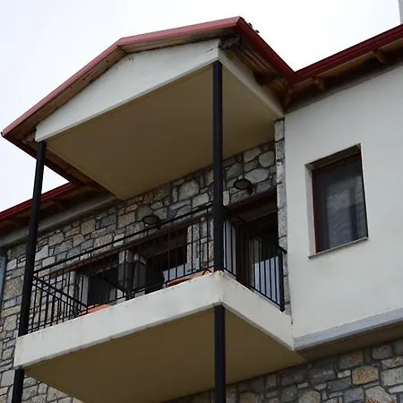 Szálloda Nevros And Limni Plastira Neohóri