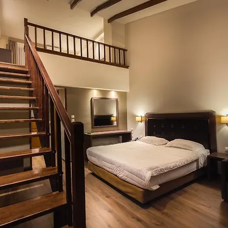 Hotel Nevros And Limni Plastira 4*